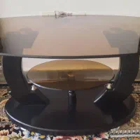 میز جلو مبلی و قاب چوبی