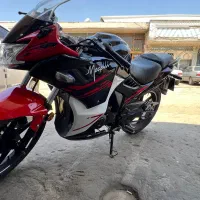 مگلی R 200 se