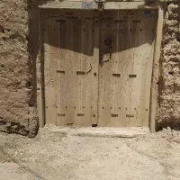 درب خیلی قدیمی قدمت حدود بالای 140 سال قدمت
