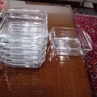 ظرف شیشه ای
