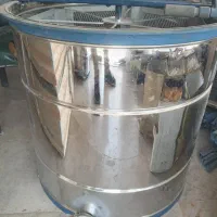 اجاره ی استراکتور عسل گیر