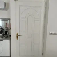 در منزل