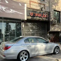 BMW 525
