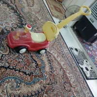 ماشین حمل کودک و اسکوتر