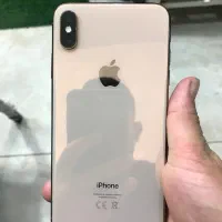 ایفون xs max