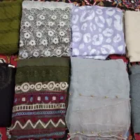 شال و روسرس