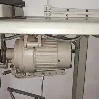 چرخ خیاطی ۳سوزنه مخصوص پیراهن دوز