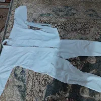 لباس تکواندو همراه کمربند