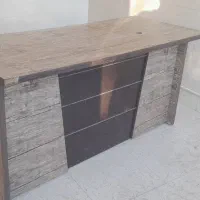 میز تحریر و اداری