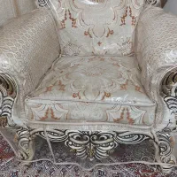 مبل سلطنتی ۱۲ نفره همراه ۳ جلو مبلی و بوفه