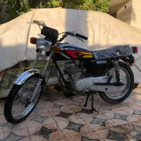 موتور سیکلت هوندا 125 پارکینگی