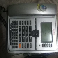 تلفن رومیزی Technotelو یک  ماشین موزر