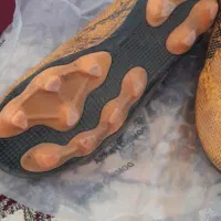 کفش ورزشی