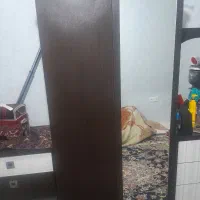کمدکاملاسالم ومحکم فقط لازمش ندارم میخام رگال بخرم