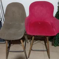 دو عدد صندلی پایه چوبی