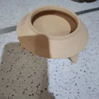 ظرف پایه دار سفالی نقلی