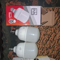 تعدادی لامپ