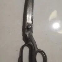 قیچی قدیمی