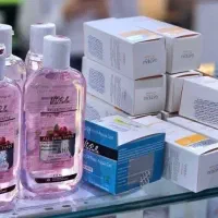 پک سرم و کرم روشن کننده ضد لک فرانسوی