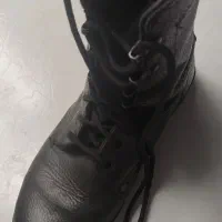 کفش سربازی چرم اصل سایز 40