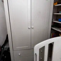تخت و‌کمد کودک