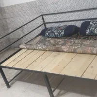 تخت فلزی...تخت آهنی