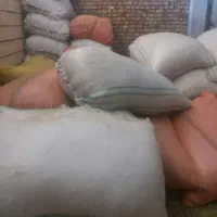 یونجه داخل گونی اماده درجه یک چین ۳وکاه ریز