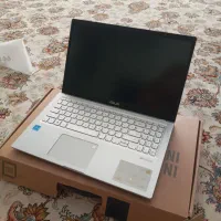 لپتاپ بسیار شیک ایسوس نسل ۱۱ با هارد SSD رم 8