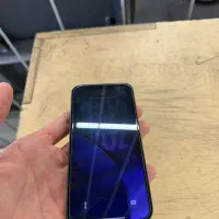 Iphone 13 سبز  در حد