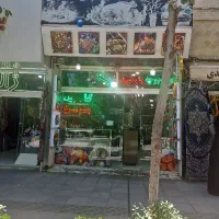 کارگر ساده وظرف شور