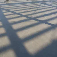 بتن ریزی باماله پروانه وتراز لیزر
