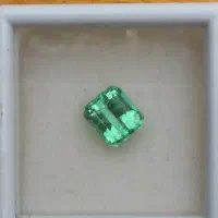 زمرد کلمبیا درجه یک