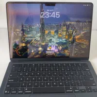 مک بوک M4