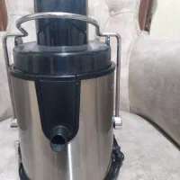 آبمیوه گیر تولیپس در حد آک