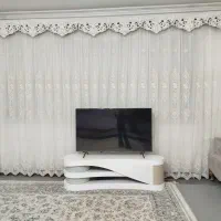 پرده. کتیبه. زیر پرده