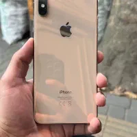 ایفون xs max