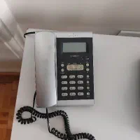 یک خط تلفن  ثابت
