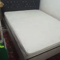 تخت دونفره