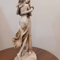 مجسمه سرامیکی