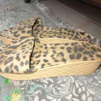 دمپایی روفرشی زنانه سایز۴۰
