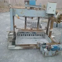 دستگاه بلوکه نیمه اتومات