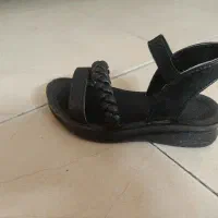 صندل کودکانه،فقط یکبار پوشیده شده