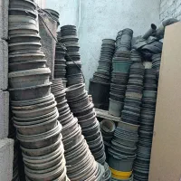 گلدون پلاستیکی کارکرده