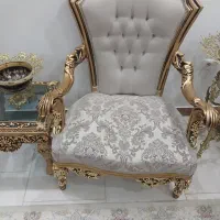 مبل سلطنتی