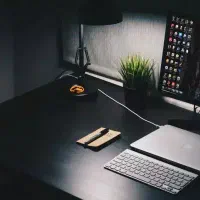 ادمین پاسخگو با اموزش و ثبت نام رایگان