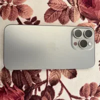 آیفون ۱۵پرومکس zaaحافظه ۵۱۲ باطری ۱۰۰