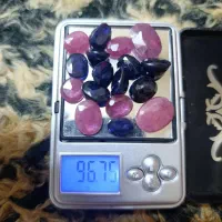 انگشتر و نگین جواهری یاقوت قرمز و کبود