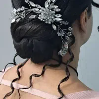 شینیون و میکاپ