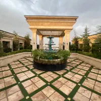 100متر-نزدیک-حرم-سازه-مدرن