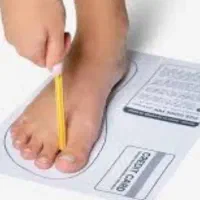 تعدادی کفش سایز ۳۳ کودک